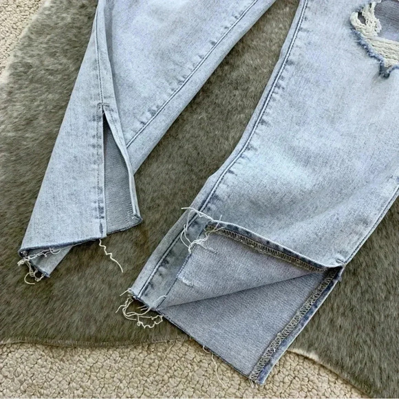 NWT High-Rise Curvy OG Straight Ankle Jeans - Picture 9 of 14